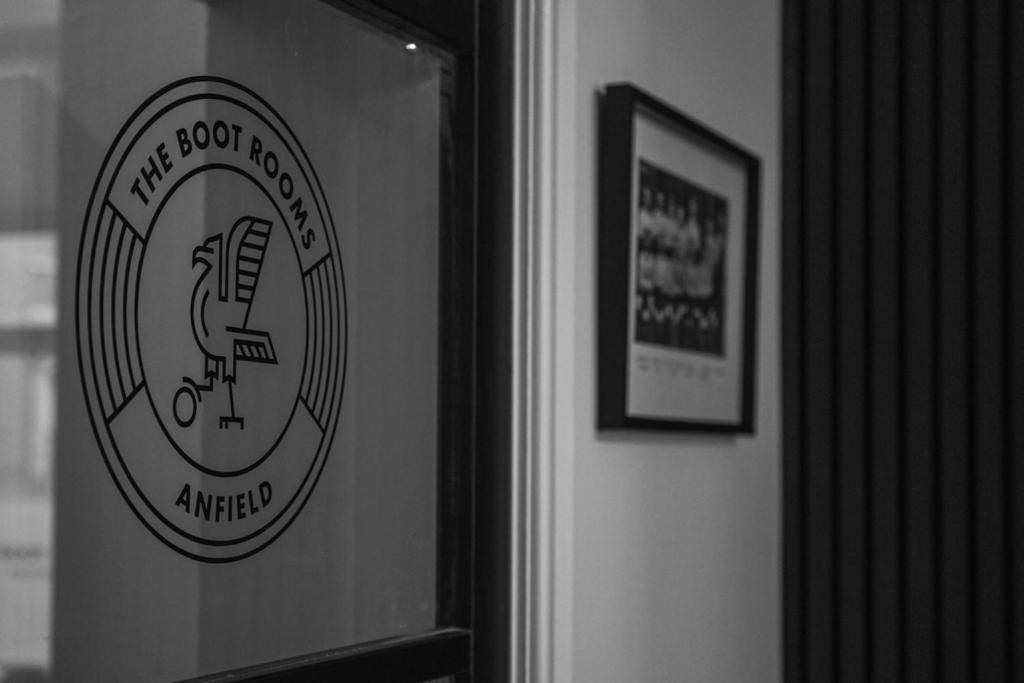 The Boot Rooms Anfield リヴァプール エクステリア 写真
